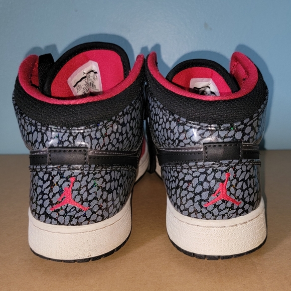 Nike Jordan 1 Mid Dark Gray Legion Red 6.5Y - Picture 7 of 9